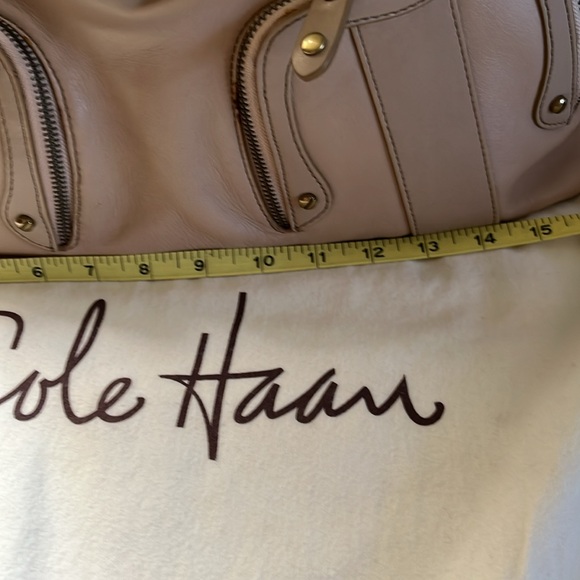 COLE HAAN TRAVEL BAG NEW - Picture 10 of 14